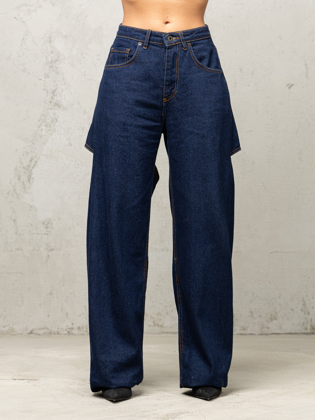 JEANS IDENTITY SCURO